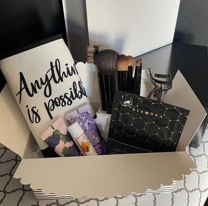 GIFT BOX FOR THE GIRLS!